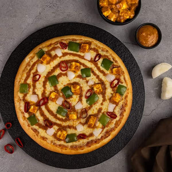 Kadhai Paneer Pizza